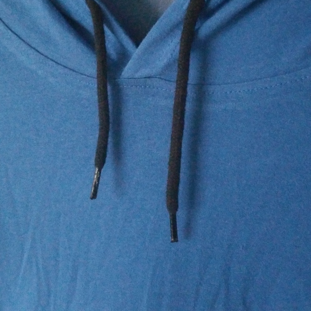 WT O2 T-shirt - Picture 2 of 5